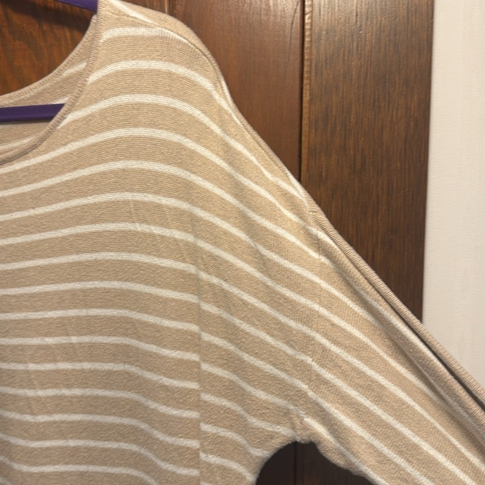Michael Kors Women’s Tan White Stripe Pullover Sweater Ties On The Side - Picture 4 of 12